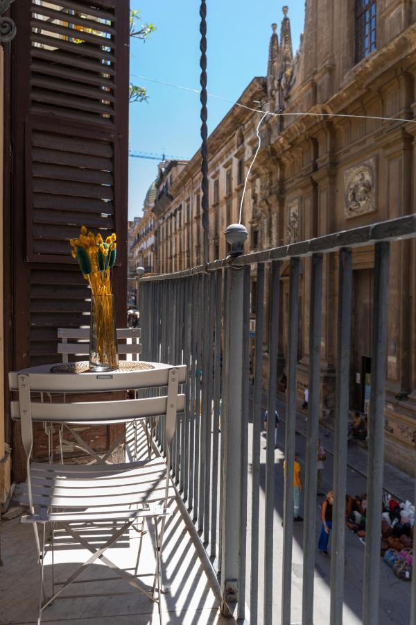 Four Luxury Apartment Palermo