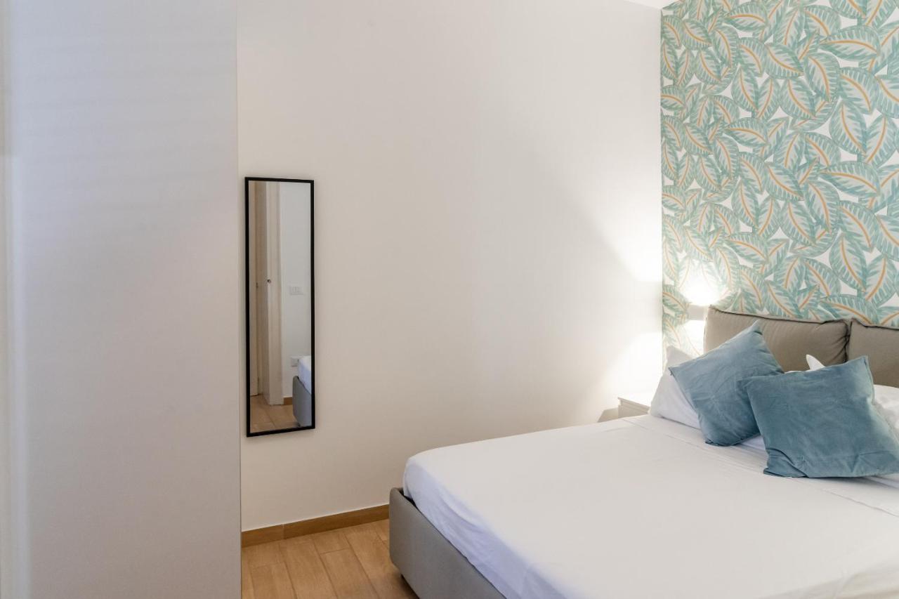 Four Luxury Apartment